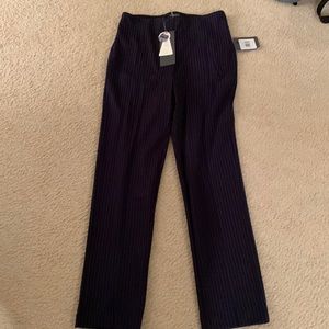 Lysse pin stripped pants, stretchy Size Medium
